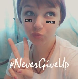 Meet your Posher, Ayla